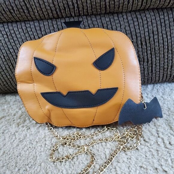 Handbags - Orange and black jack 'o lantern crossbody bag